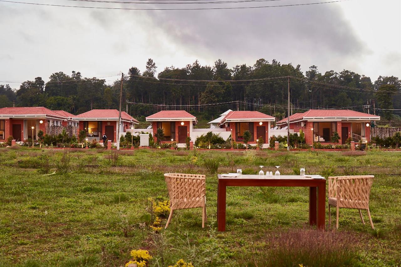 Sixth Element Hotel Kushālnagar Buitenkant foto