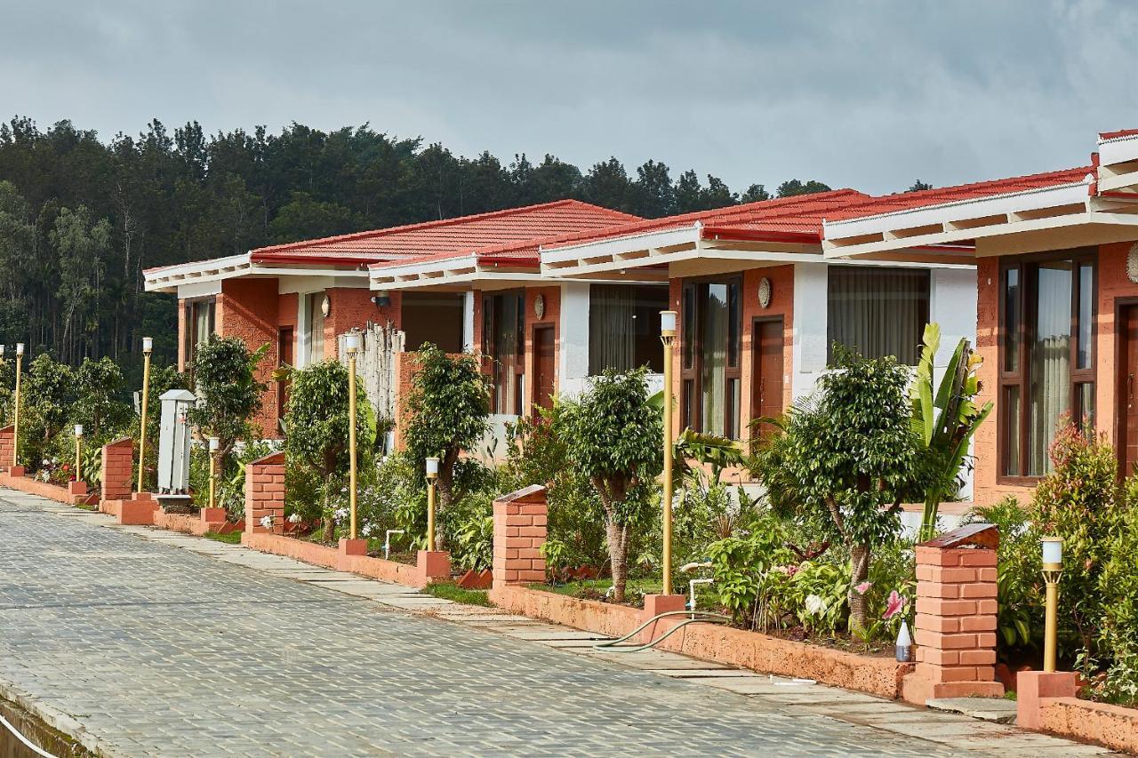 Sixth Element Hotel Kushālnagar Buitenkant foto