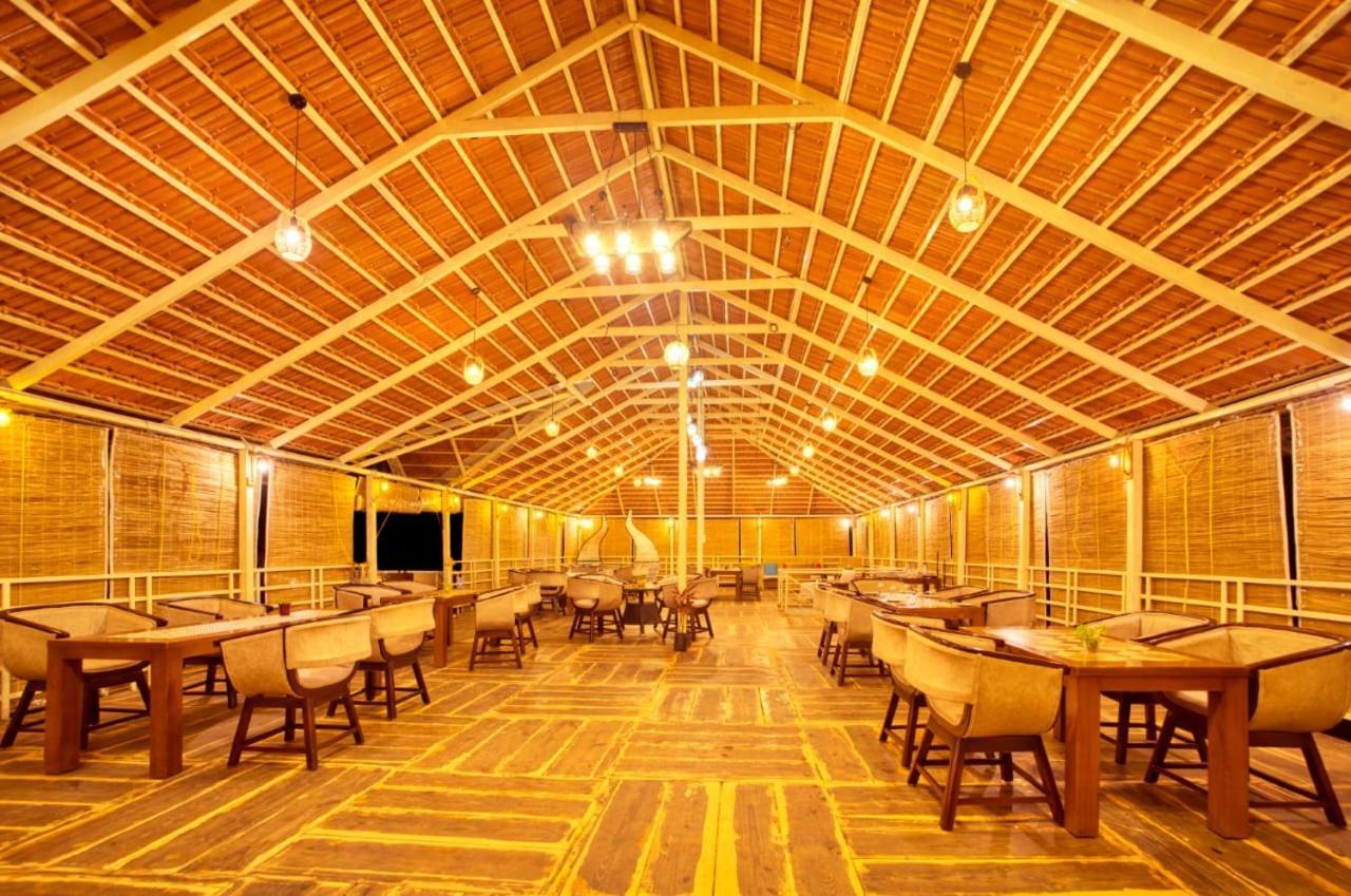 Sixth Element Hotel Kushālnagar Buitenkant foto